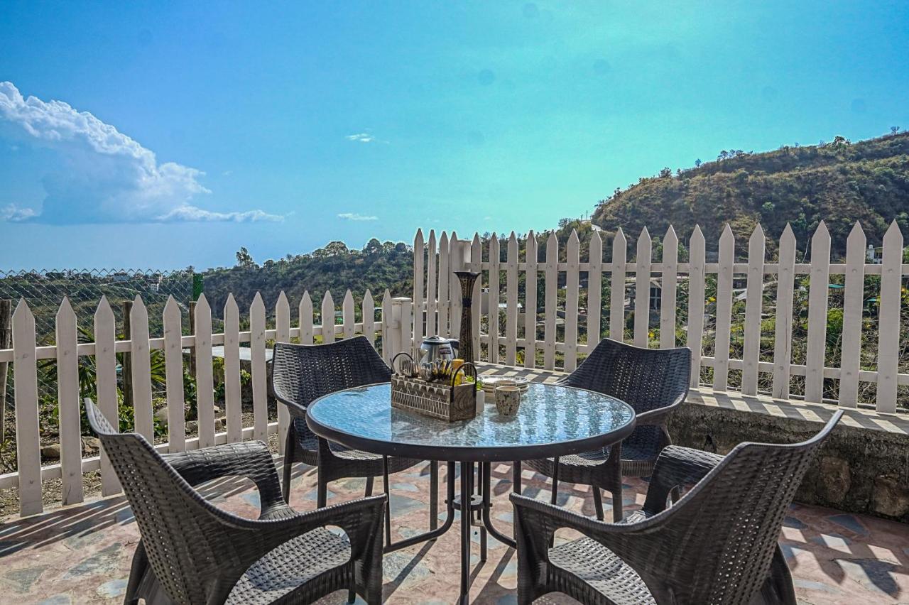 Saffronstays Woodpeckers Villa, Dehradun Rājpur エクステリア 写真